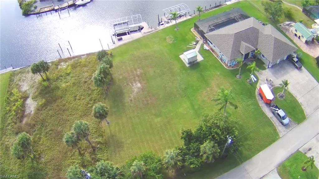 FORT MYERS SHORES - Land