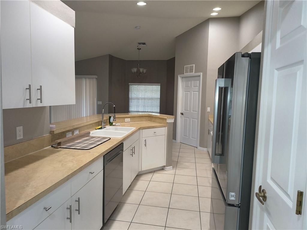 KINGS GREEN - Residential Lease