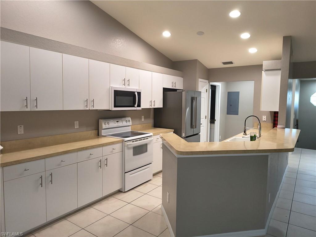 KINGS GREEN - Residential Lease