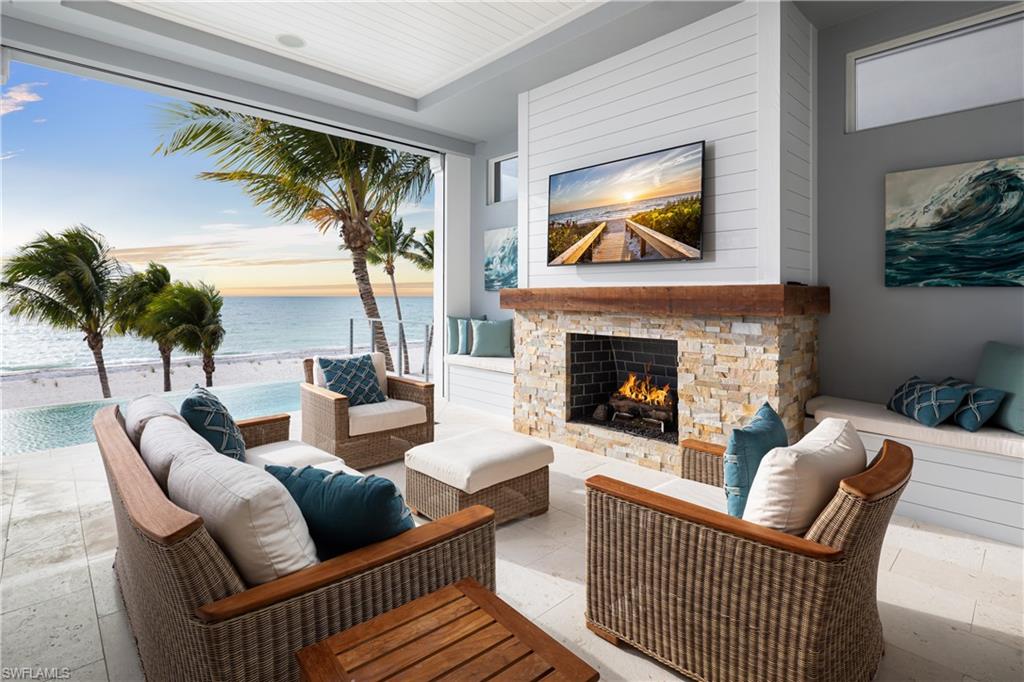 BONITA BEACH - Residential