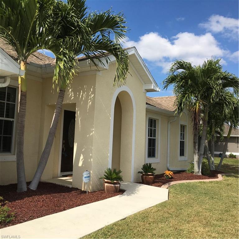 CAPE CORAL - Residential