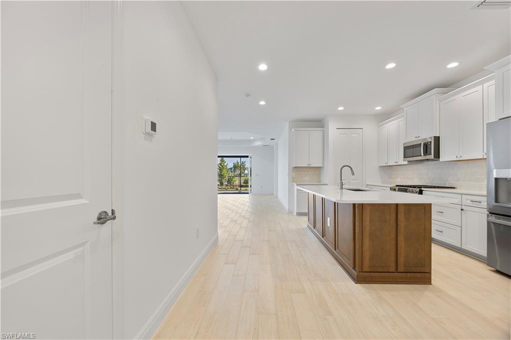 SKYSAIL - Residential