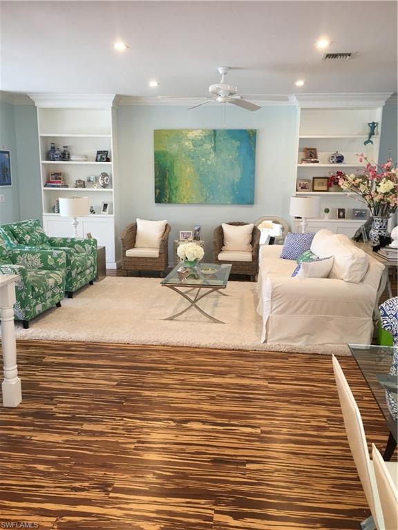 COLONIAL SHORES - Residential