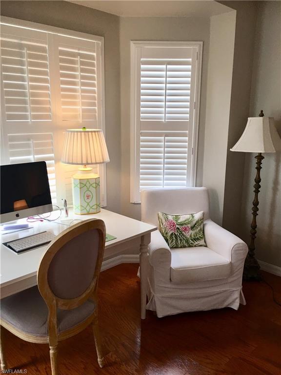 COLONIAL SHORES - Residential