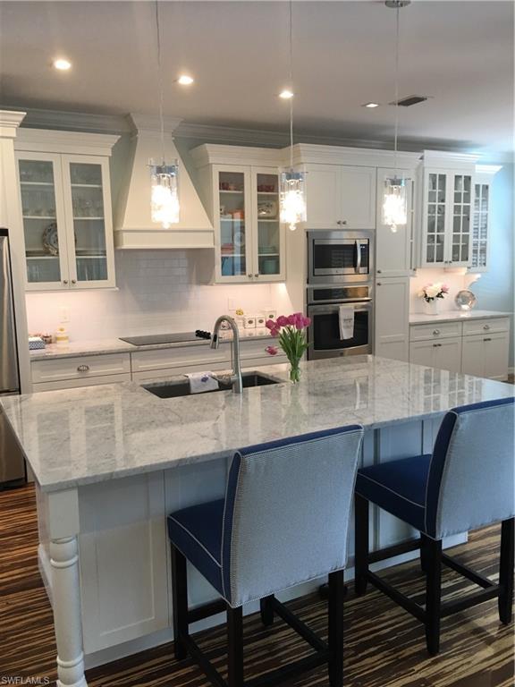 COLONIAL SHORES - Residential