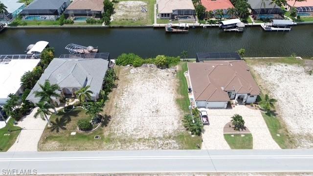 CAPE CORAL - Land