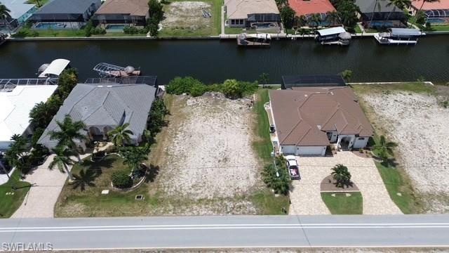CAPE CORAL - Land