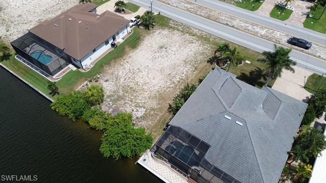 CAPE CORAL - Land