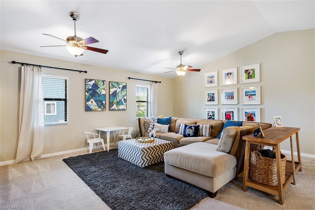 SAN CARLOS PARK - Residential