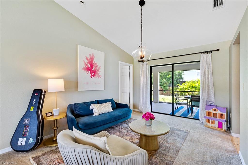 SAN CARLOS PARK - Residential