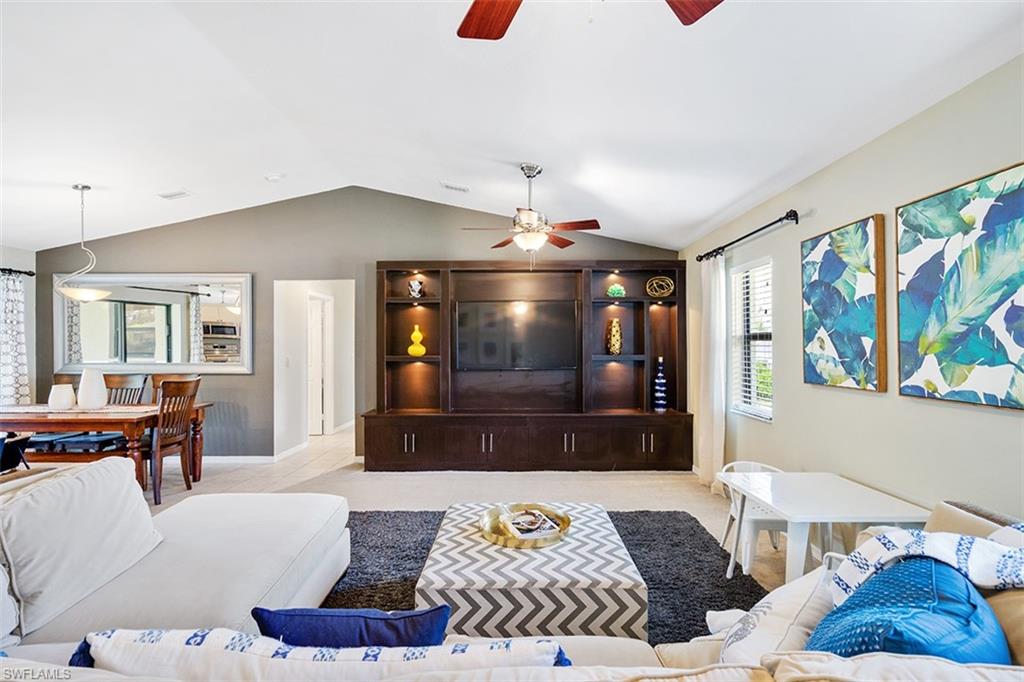 SAN CARLOS PARK - Residential