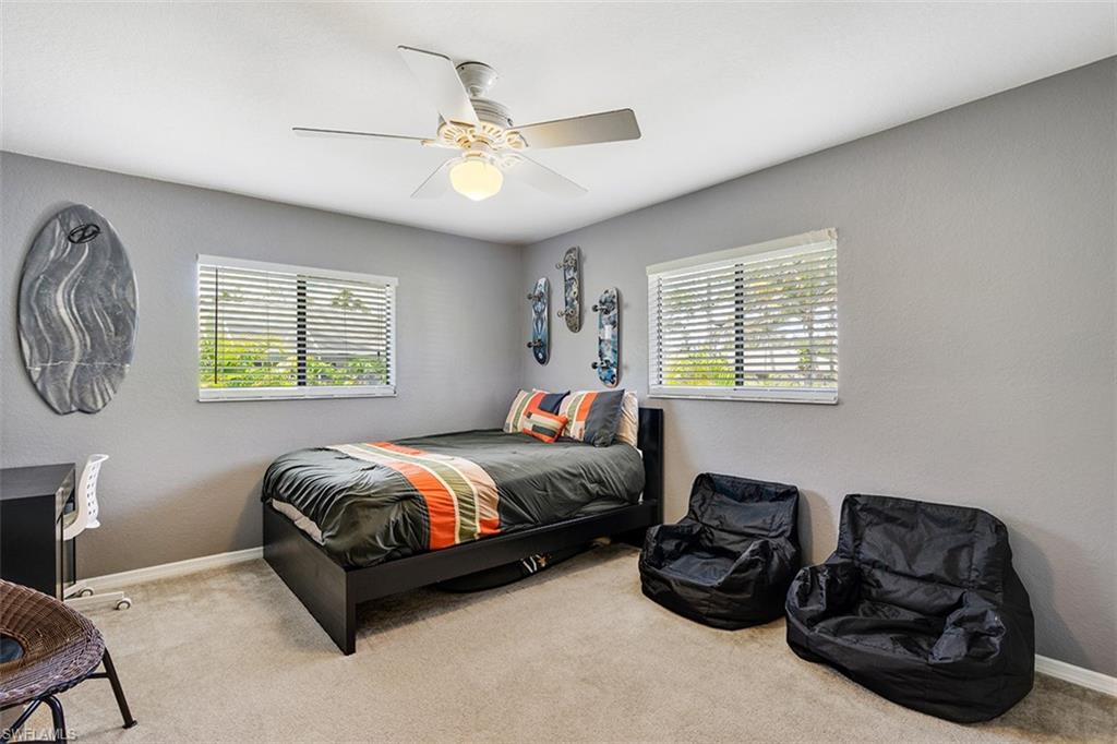 SAN CARLOS PARK - Residential