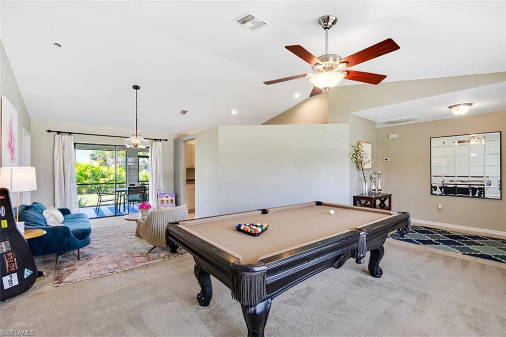 SAN CARLOS PARK - Residential