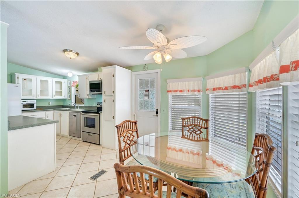 WINDJAMMER VILLAGE OF NAPLES - Residential