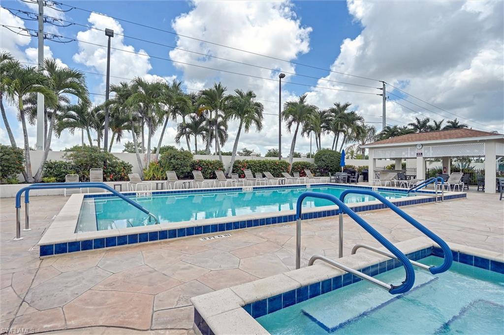 WINDJAMMER VILLAGE OF NAPLES - Residential