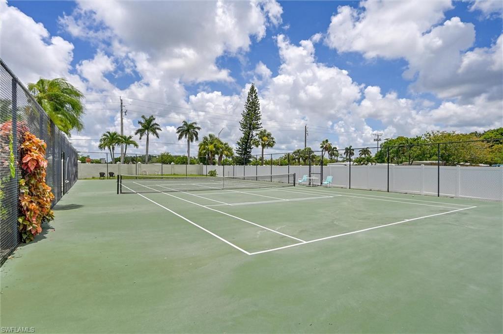 WINDJAMMER VILLAGE OF NAPLES - Residential