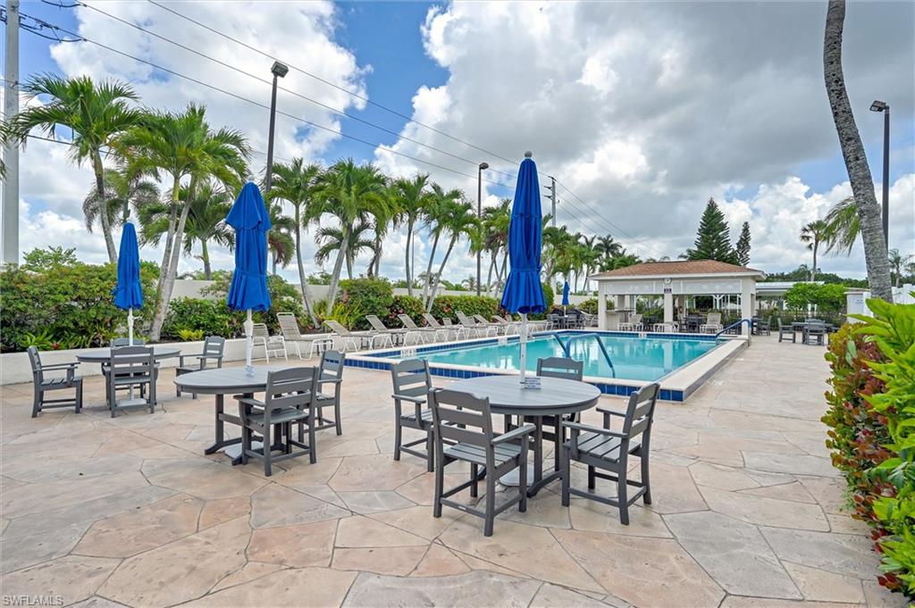 WINDJAMMER VILLAGE OF NAPLES - Residential