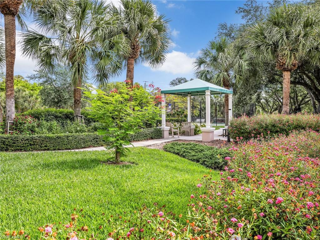 ARBOR TRACE - Residential