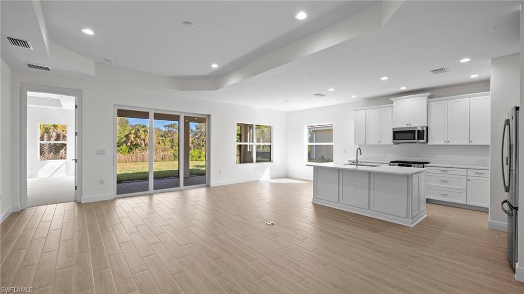 HERITAGE PRESERVE - Residential