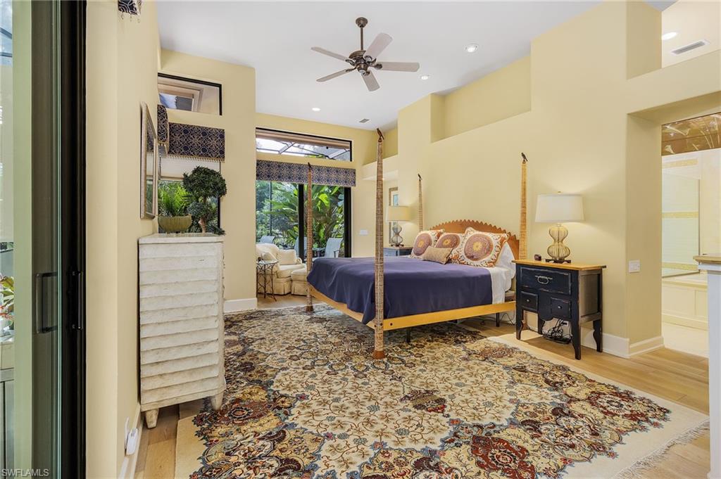RIVERWALK - Residential