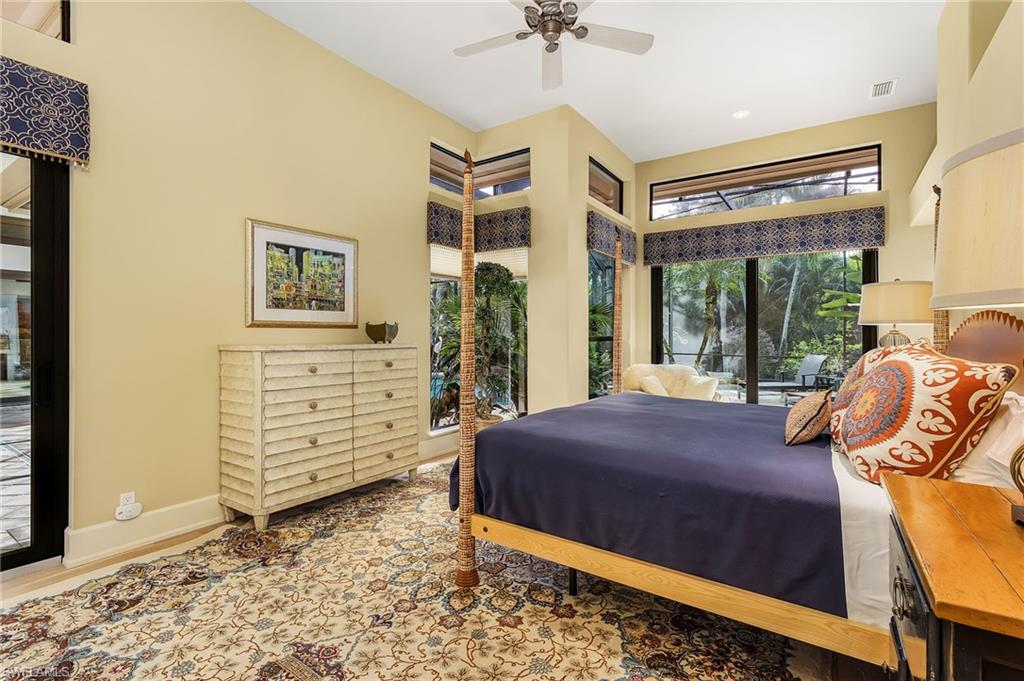RIVERWALK - Residential
