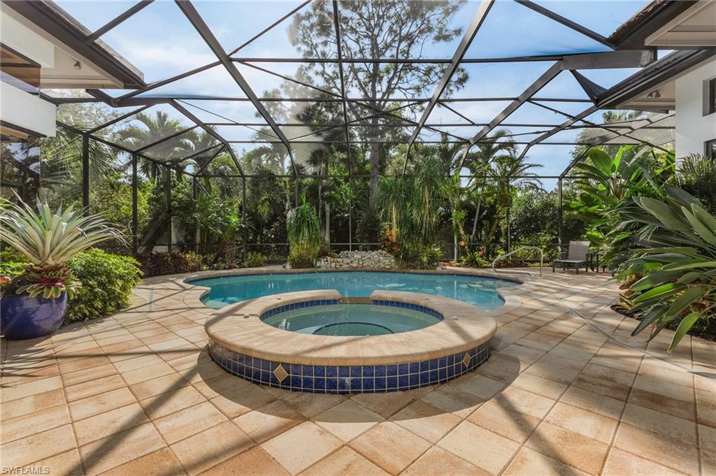 RIVERWALK - Residential