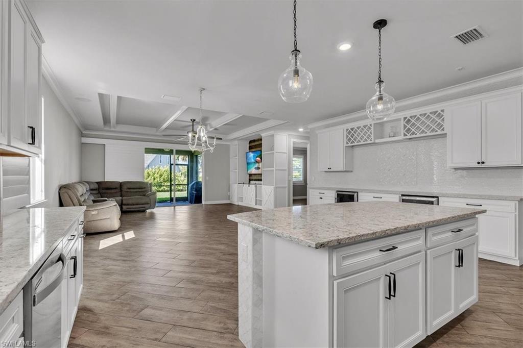 LAKE BABCOCK - Residential