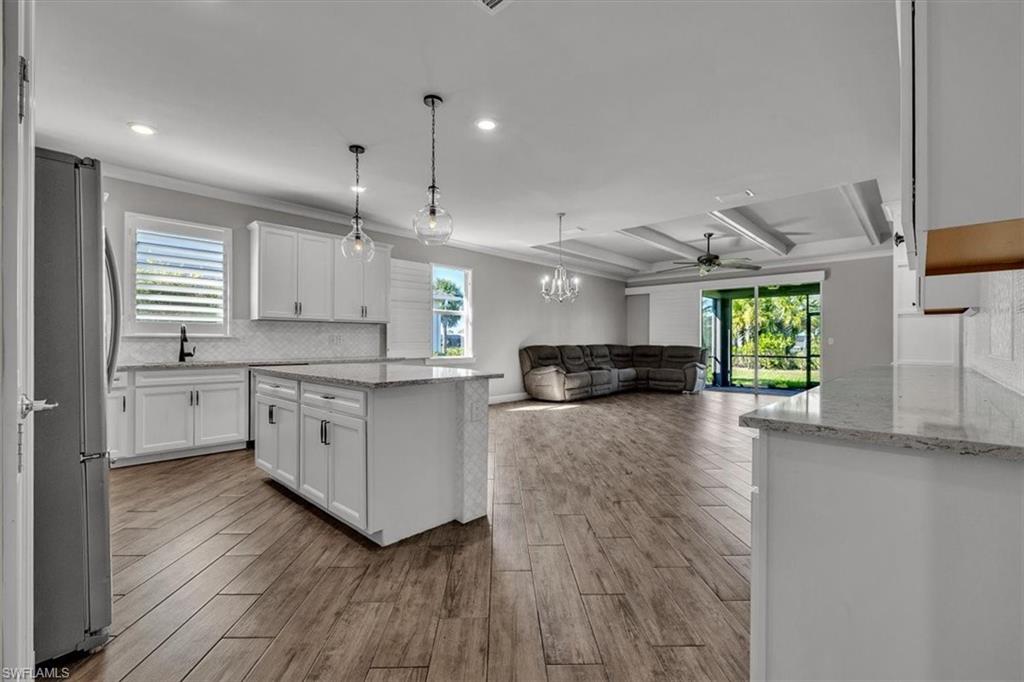 LAKE BABCOCK - Residential