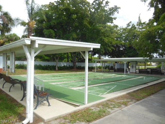 GOLFVIEW GOLF & RACQUET CLUB - Residential