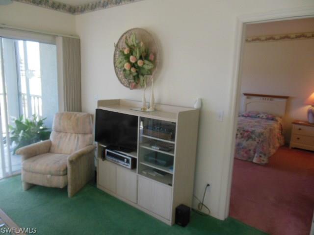 GOLFVIEW GOLF & RACQUET CLUB - Residential