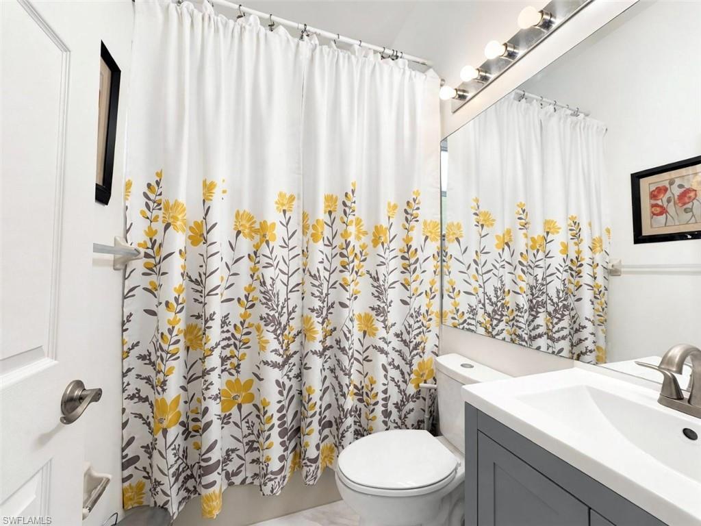 GOLDEN GATE ESTATES - Residential Lease