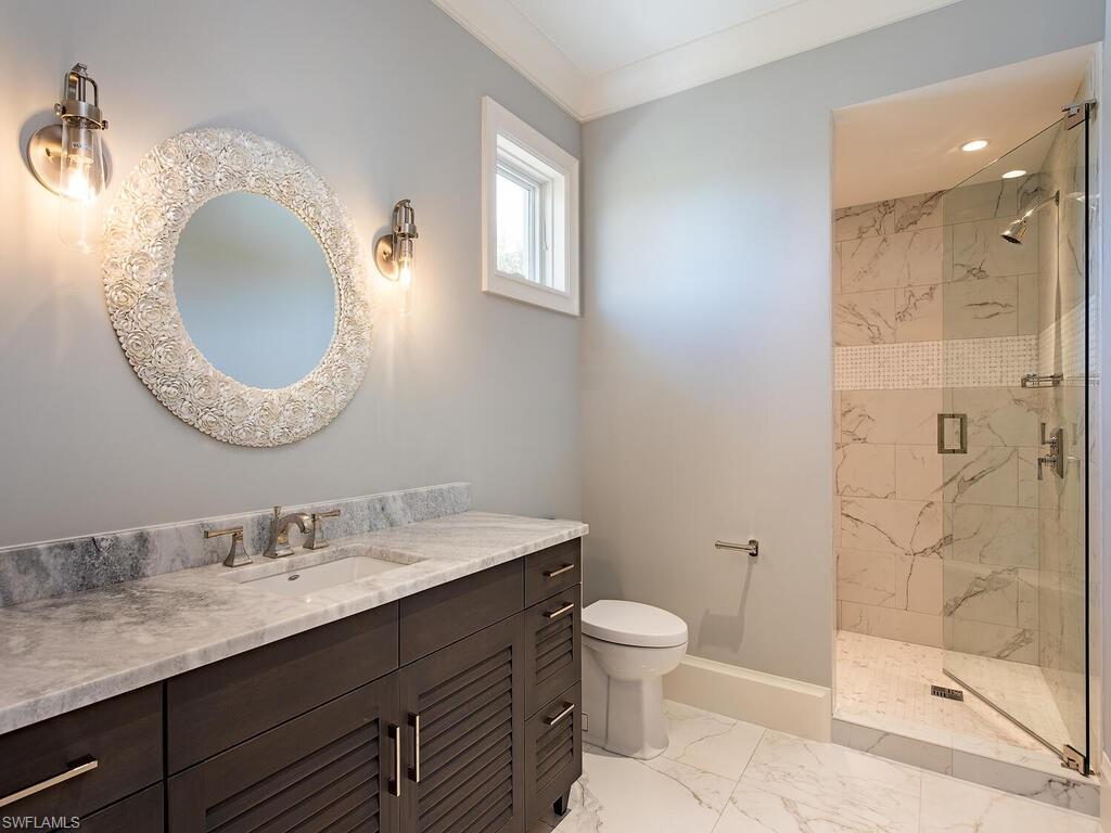 AQUALANE SHORES - Residential