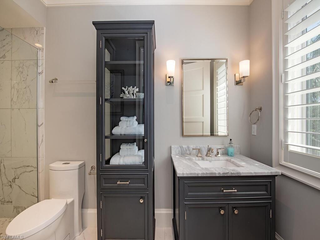 AQUALANE SHORES - Residential