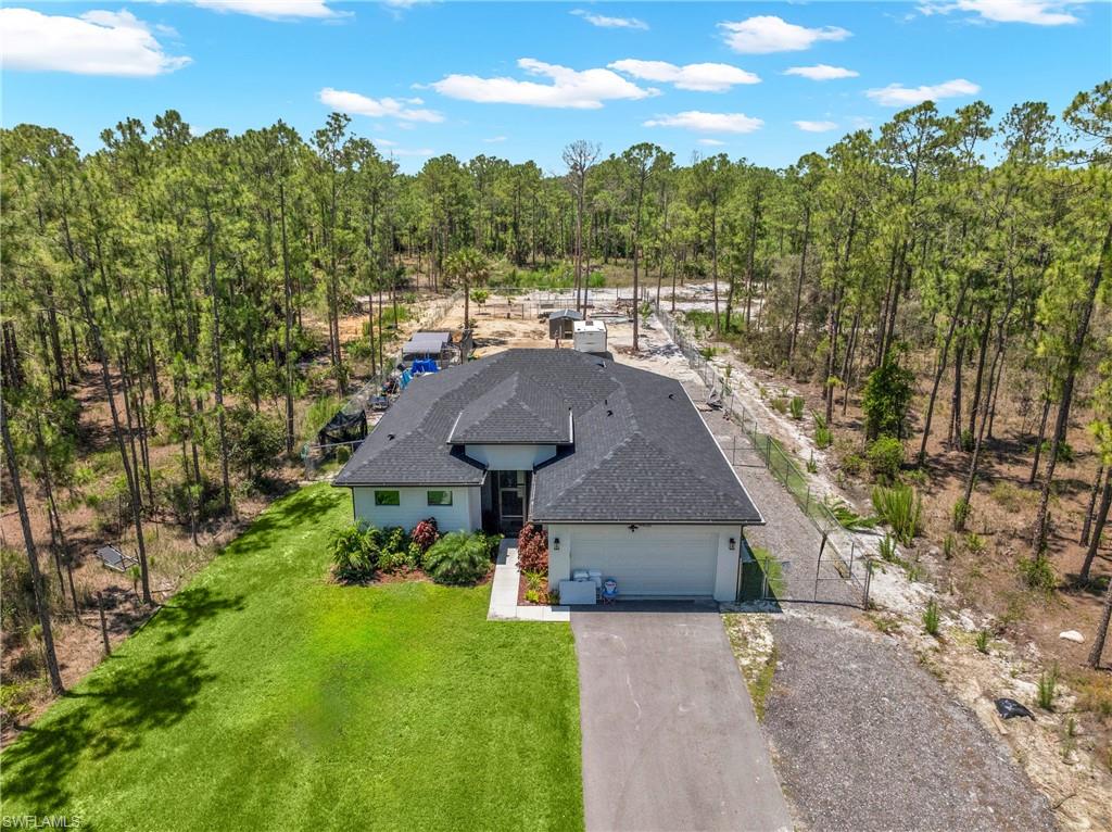 GOLDEN GATE ESTATES - Residential