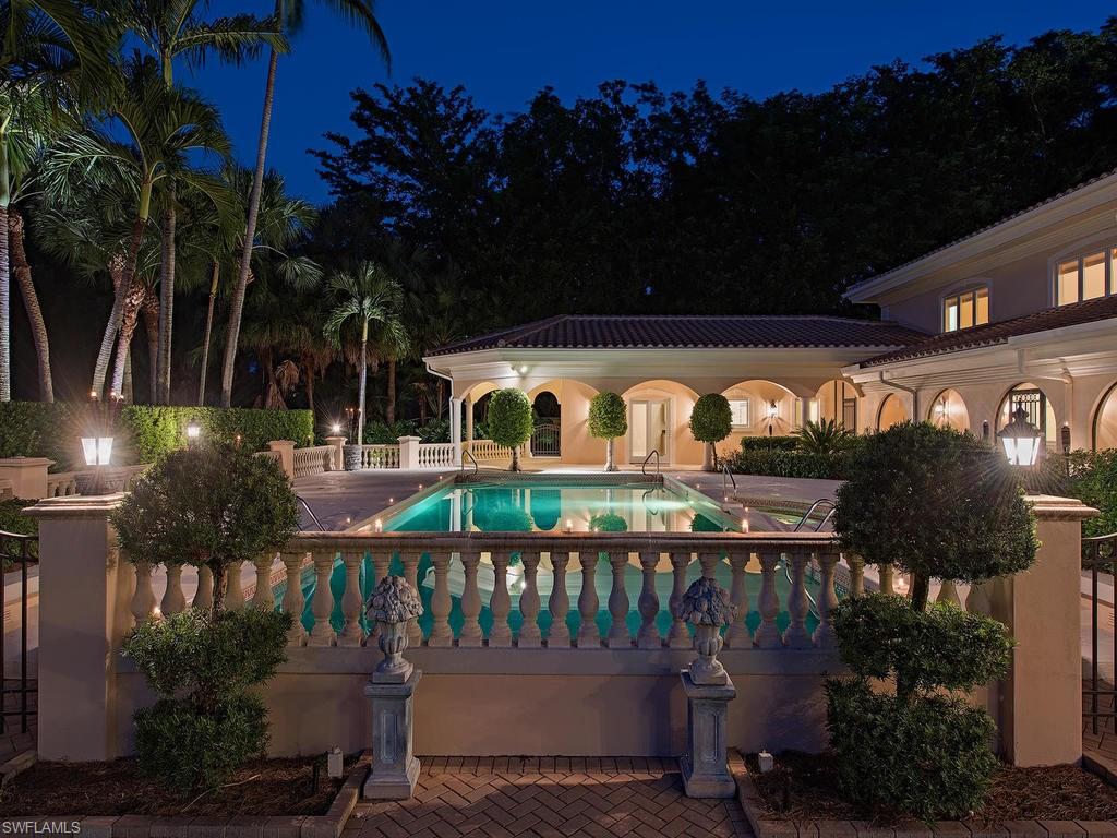 BAY COLONY SHORES - Residential