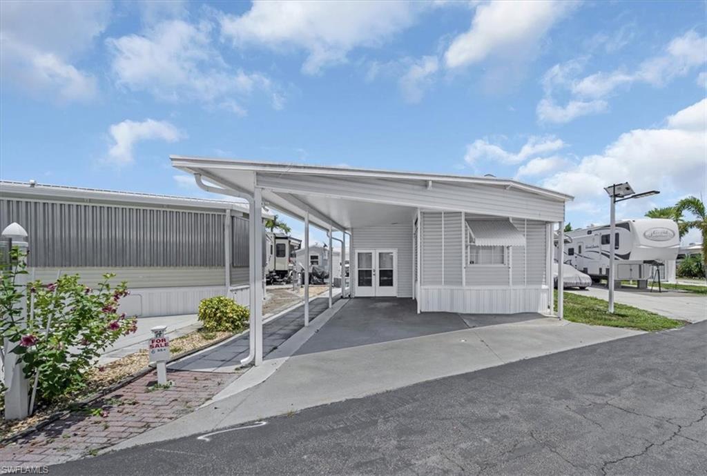 MOORE HAVEN - Residential