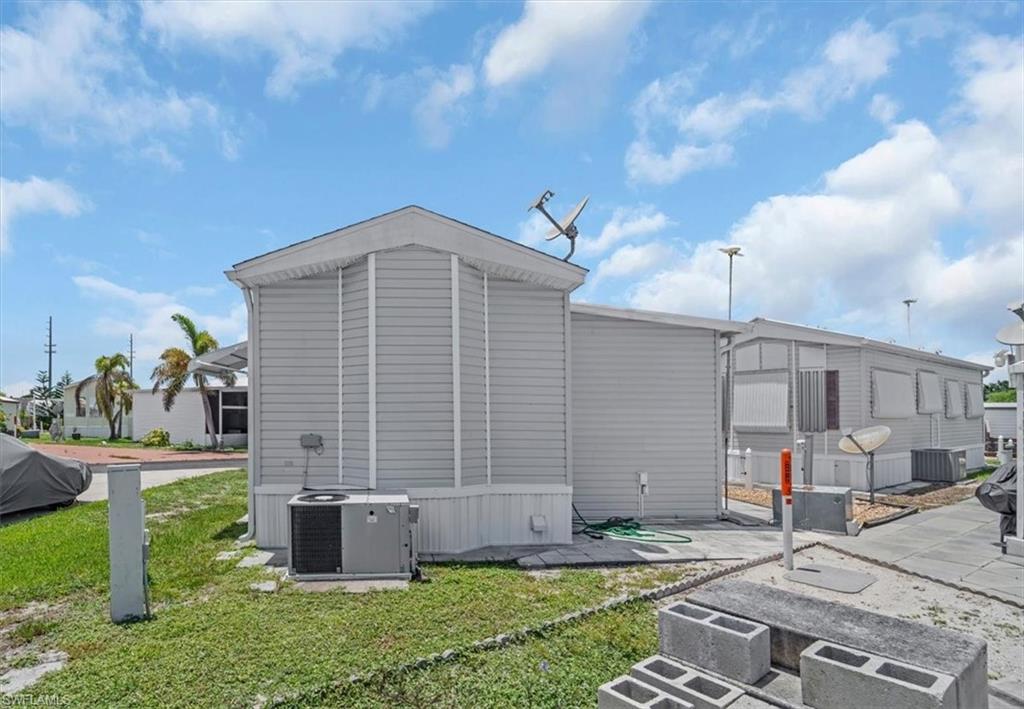 MOORE HAVEN - Residential