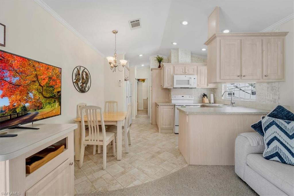 MOORE HAVEN - Residential