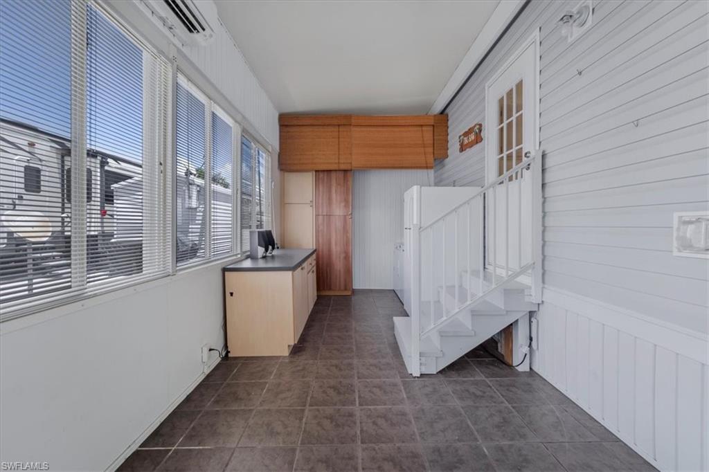 MOORE HAVEN - Residential