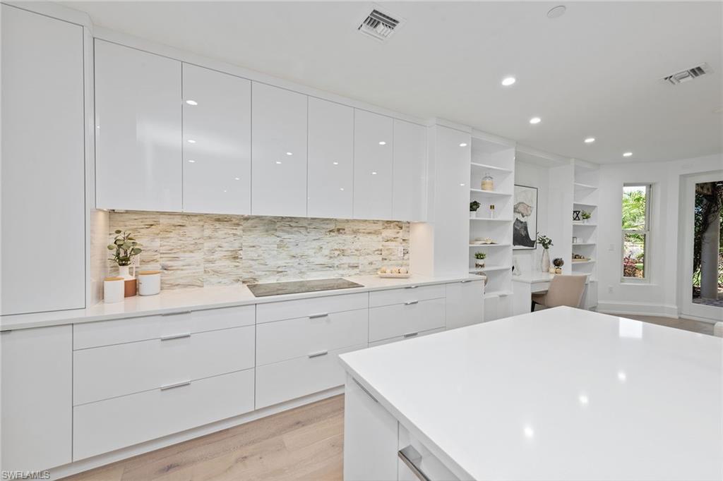 BRITTANY - Residential
