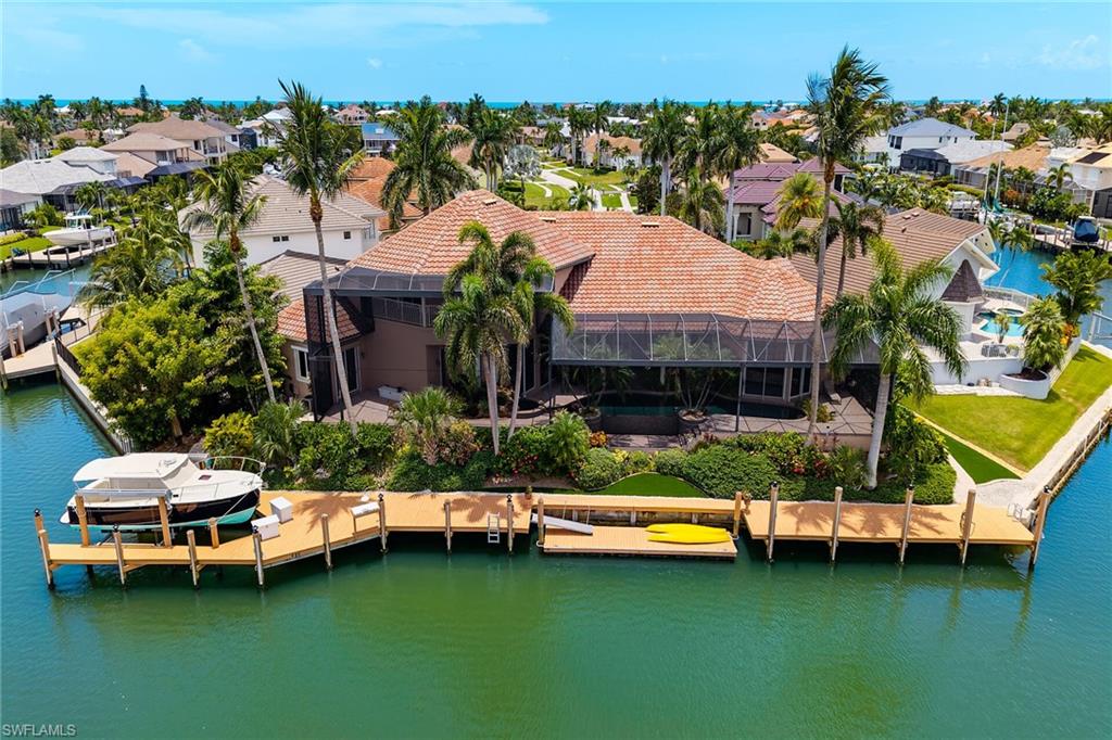 MARCO BEACH - Residential