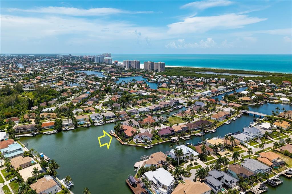 MARCO BEACH - Residential