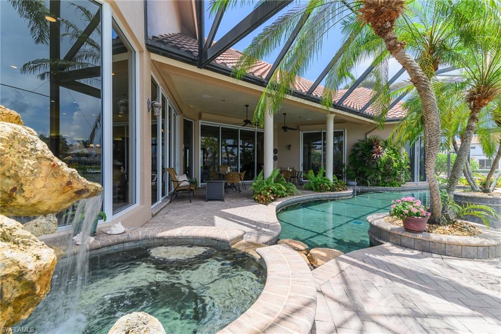 MARCO BEACH - Residential