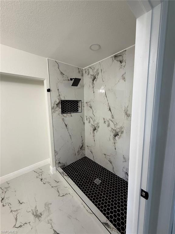NAPLES MANOR - Residential Lease
