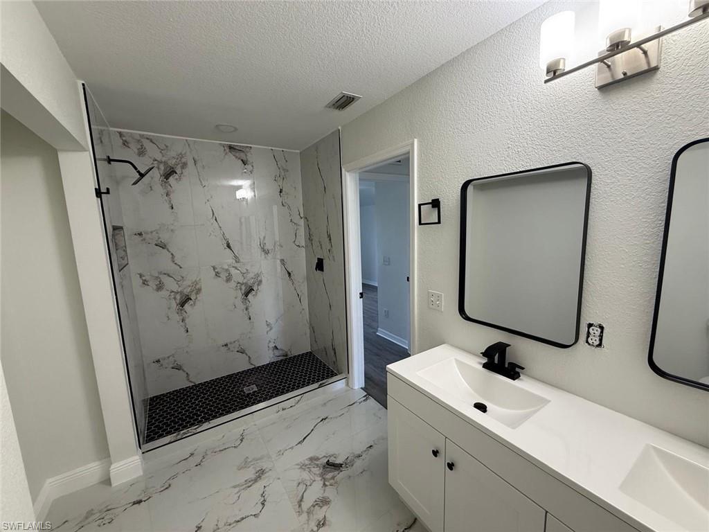 NAPLES MANOR - Residential Lease