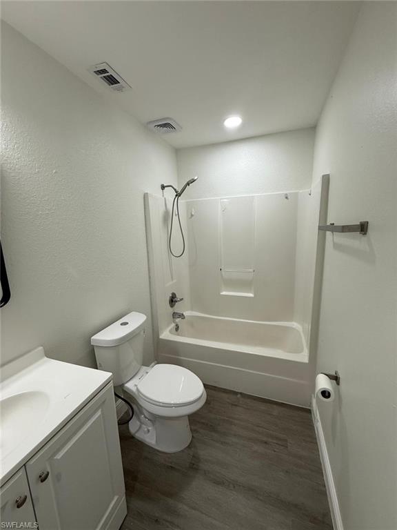 NAPLES MANOR - Residential Lease