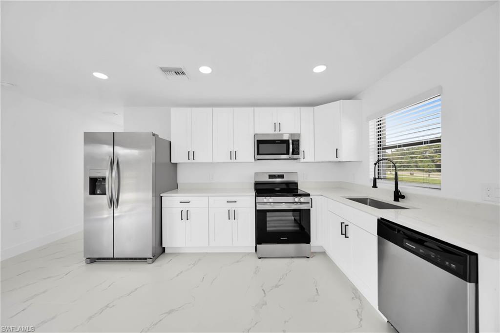 LEHIGH ACRES - Residential Lease