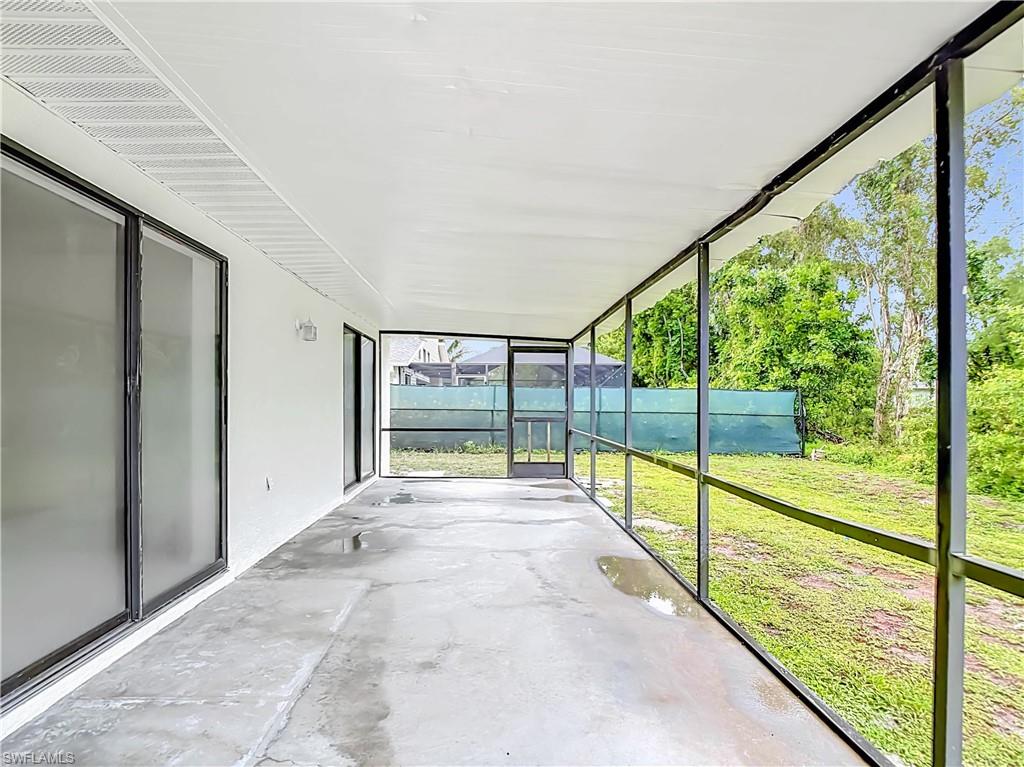 SAN CARLOS PARK - Residential