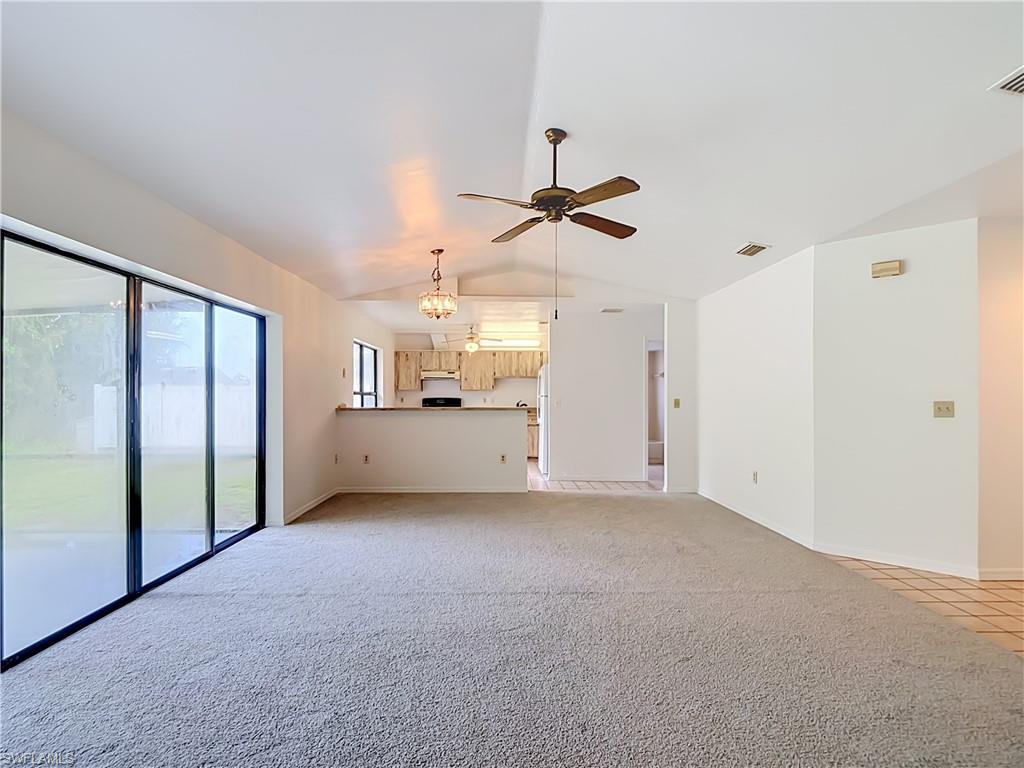 SAN CARLOS PARK - Residential
