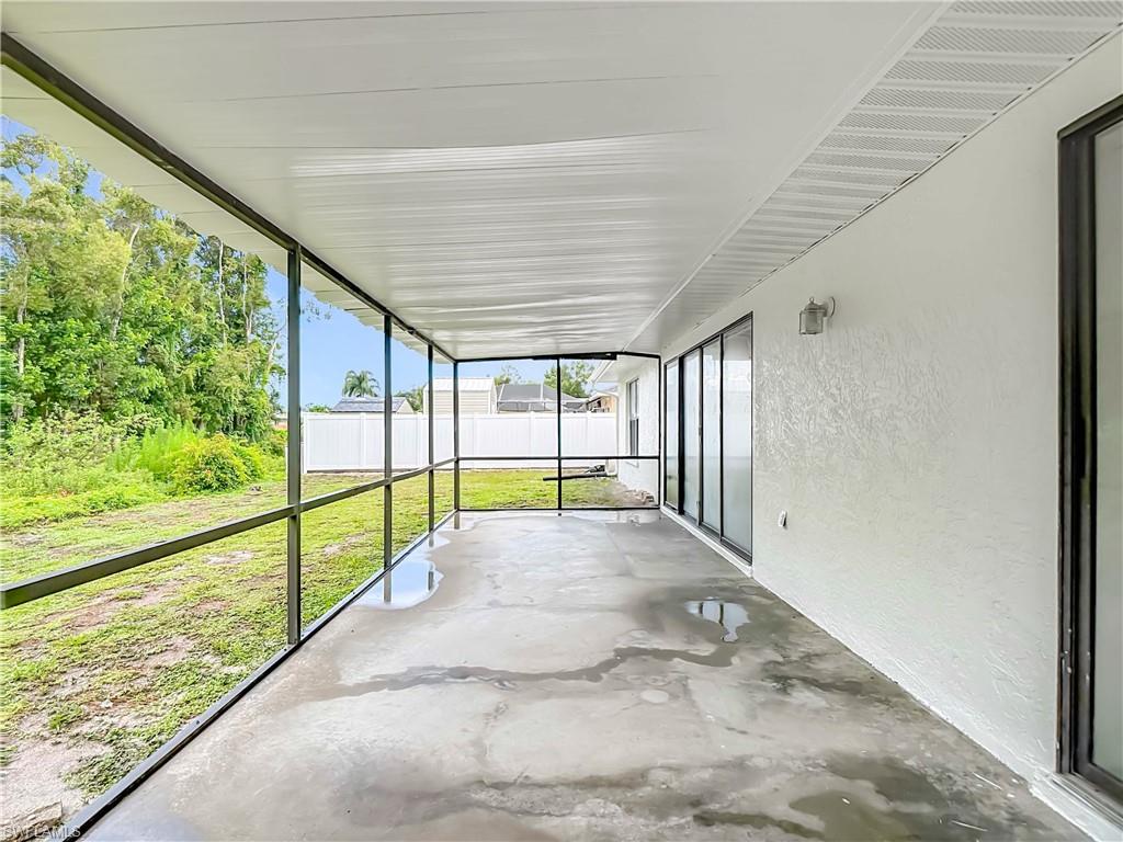 SAN CARLOS PARK - Residential